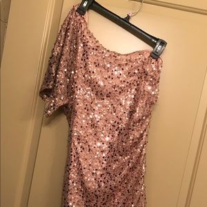 Jodi Kristopher rose gold sequin cocktail dress